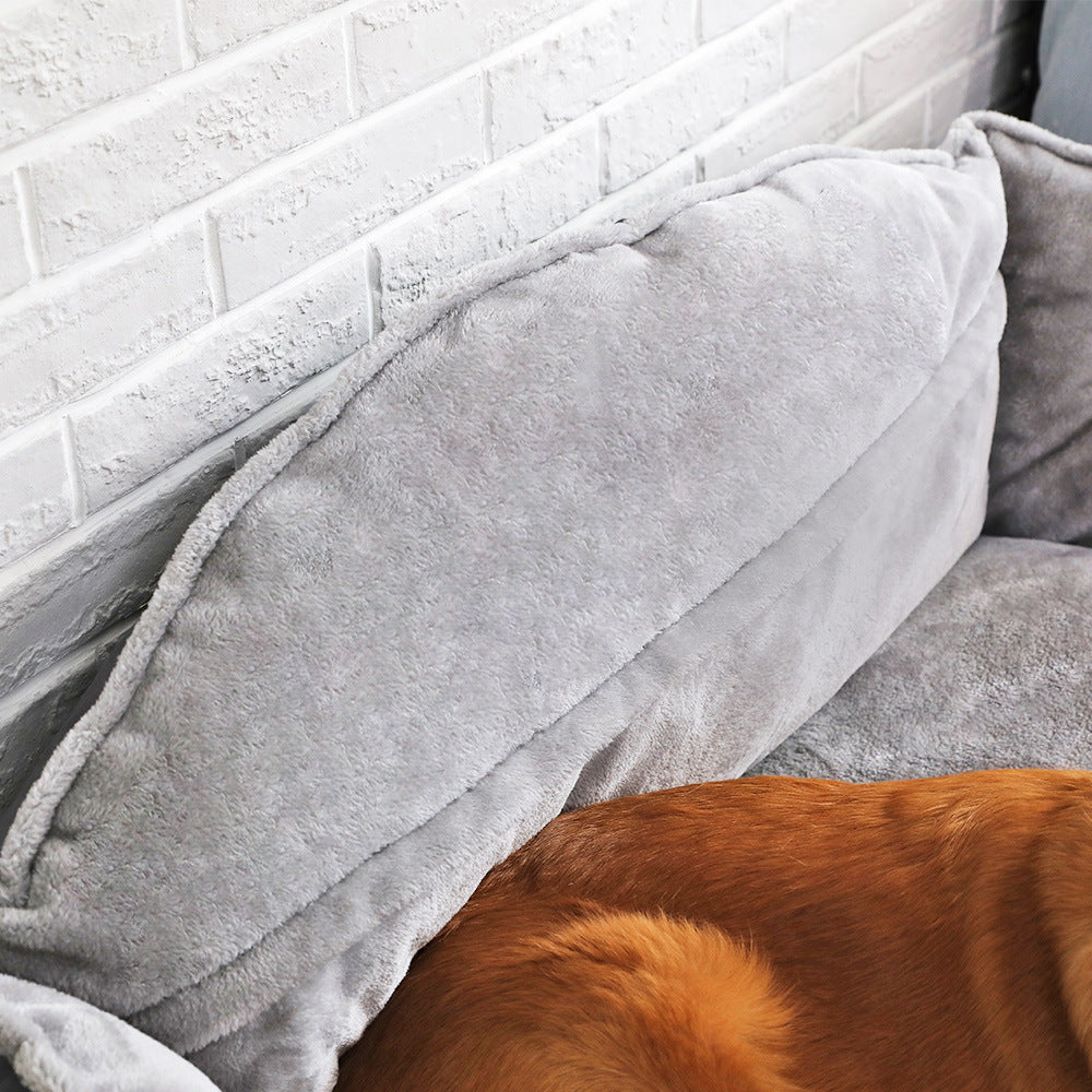 The Bark and Fetch Comfy Dog Bed: